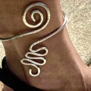 Silver Swirl Ankle bracelet. Adjustable